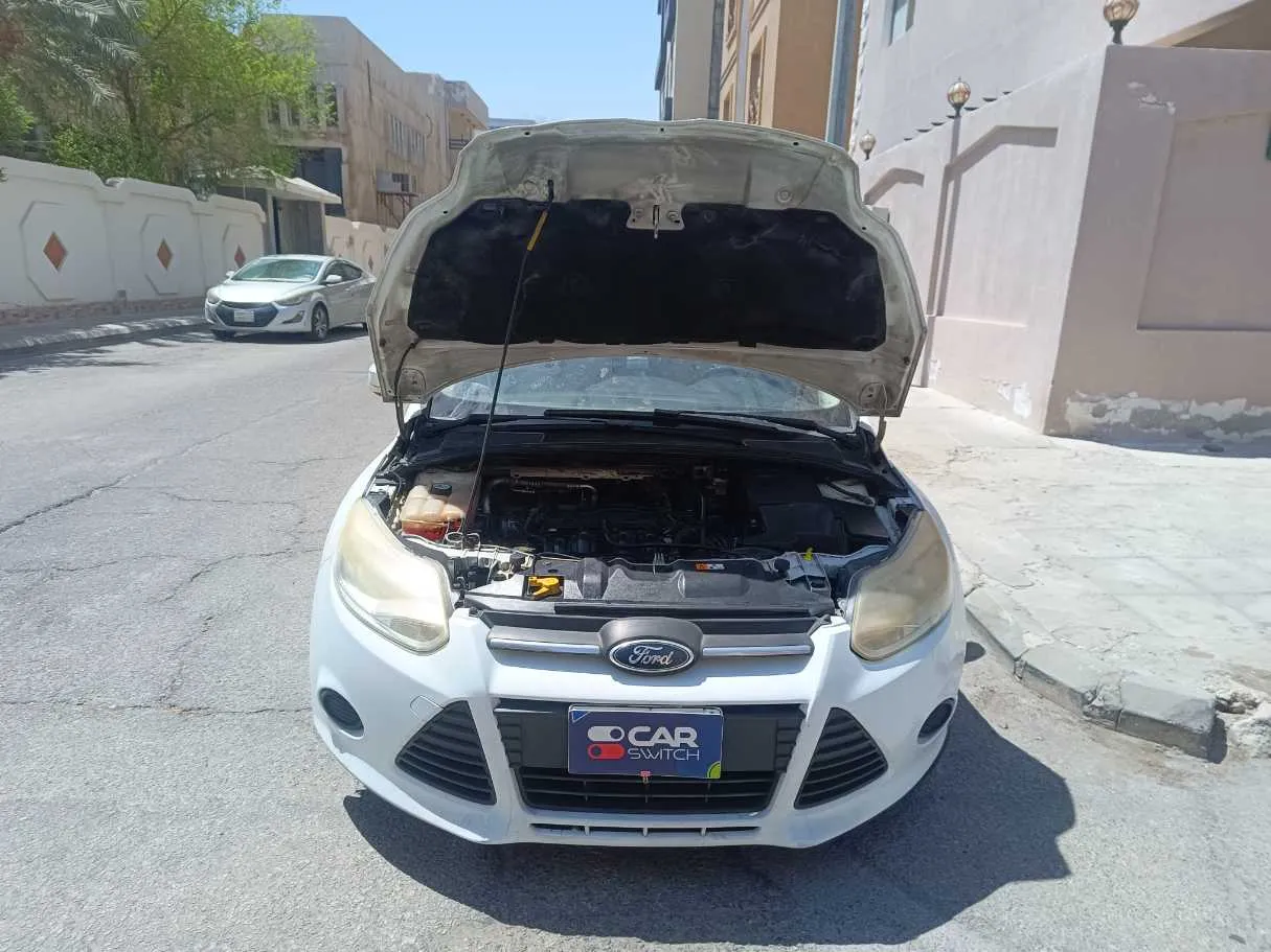 Car image 32