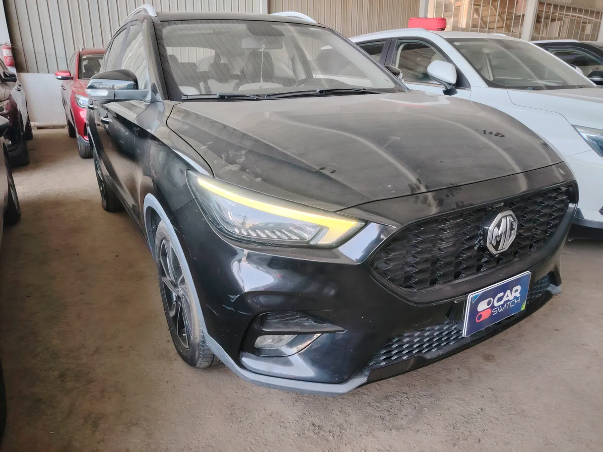 Car image 3