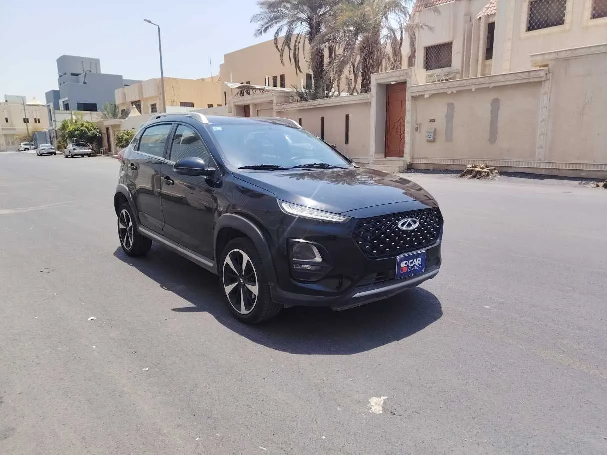 Car image 3