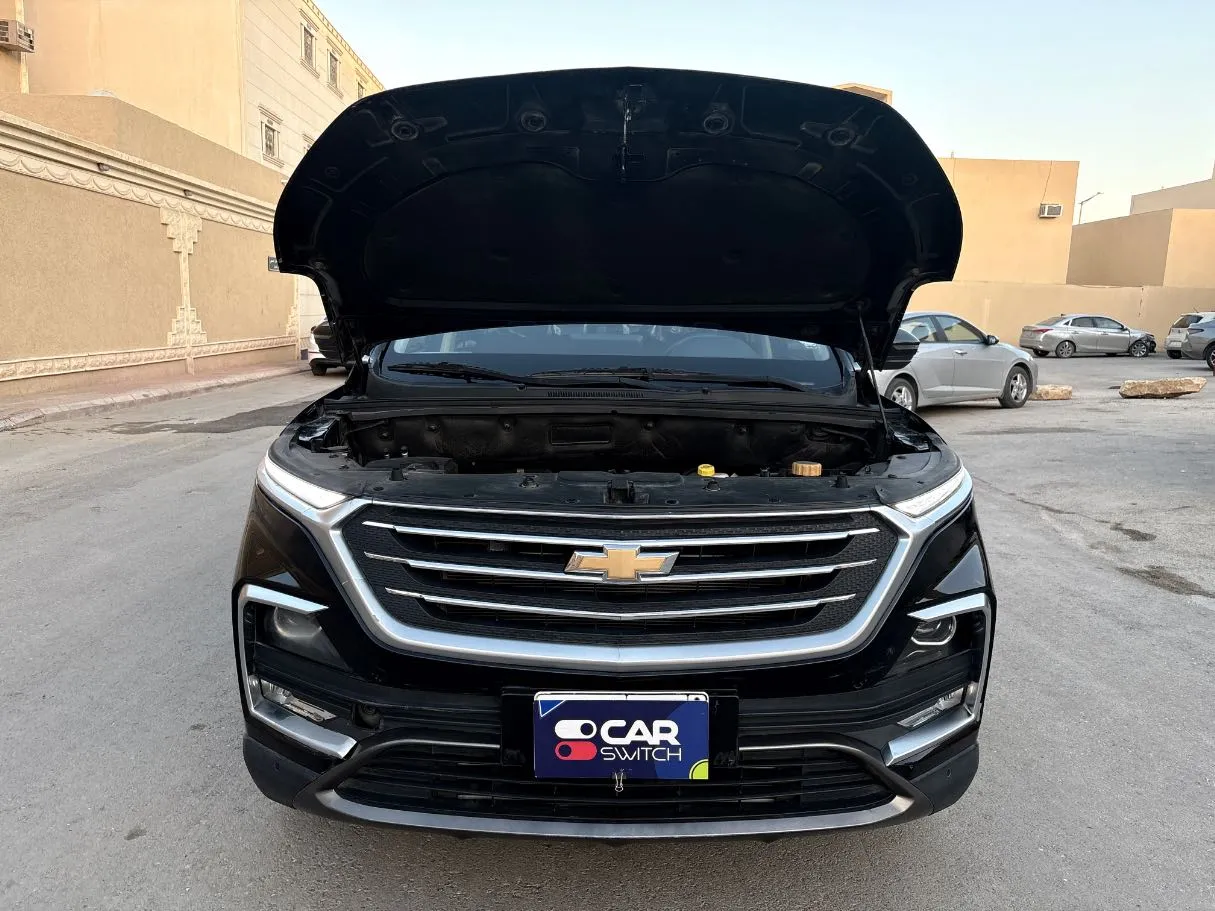 Car image 30