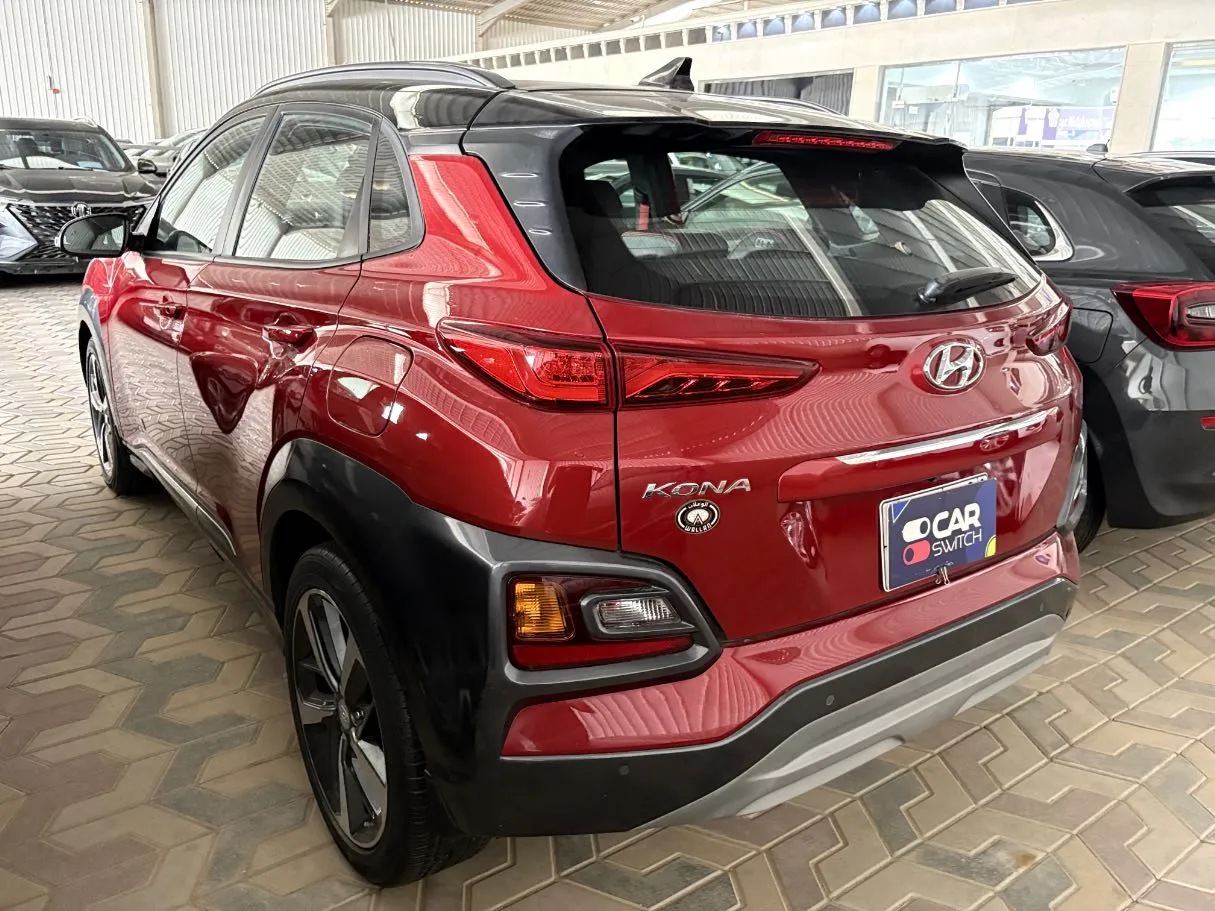 Car image 6