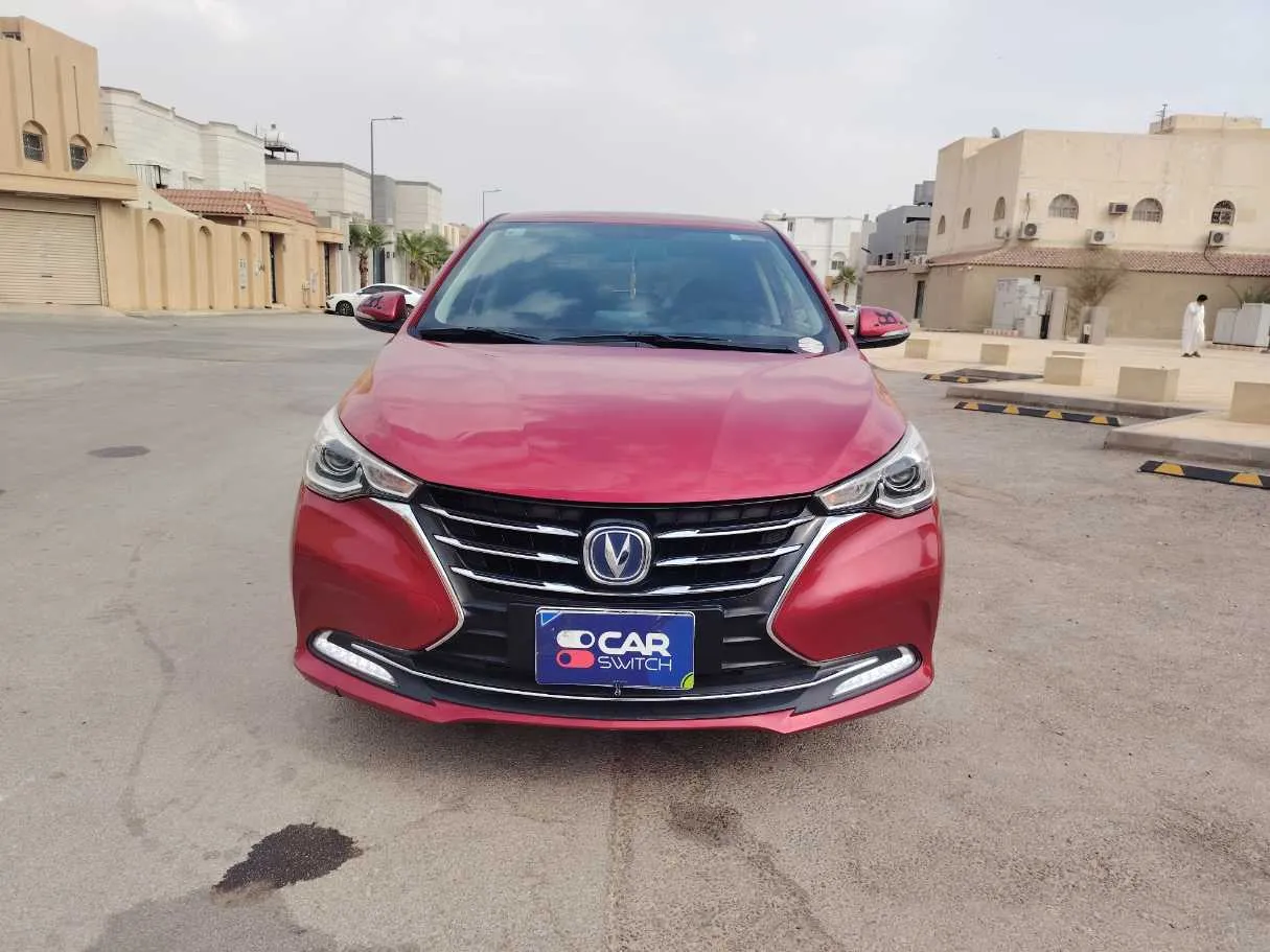 Car image 2