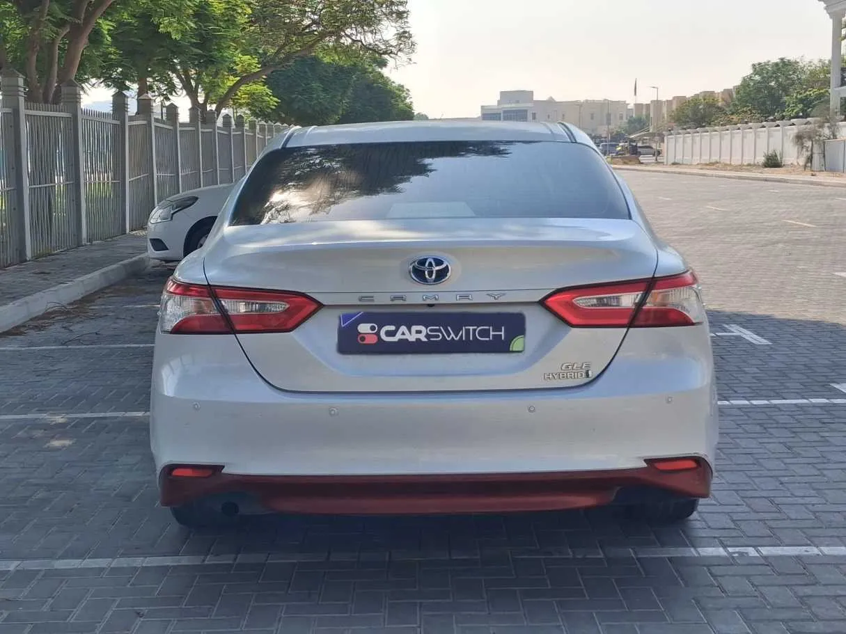 Car image 6
