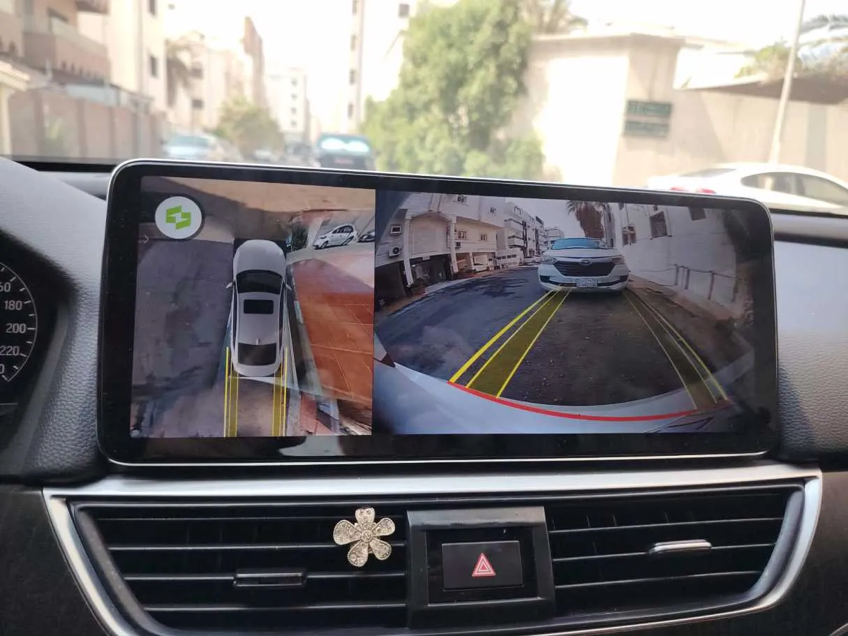 Car image 36