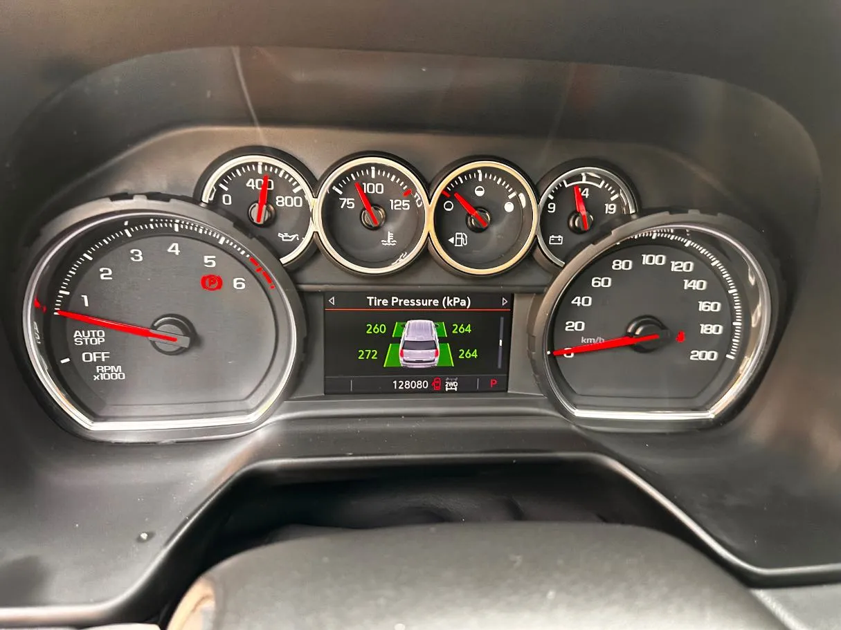 Car image 22