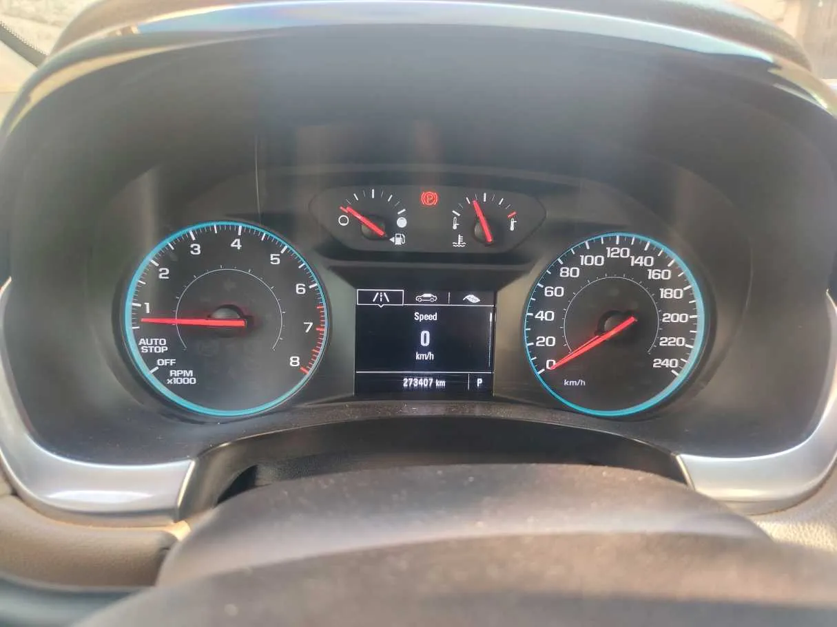 Car image 24