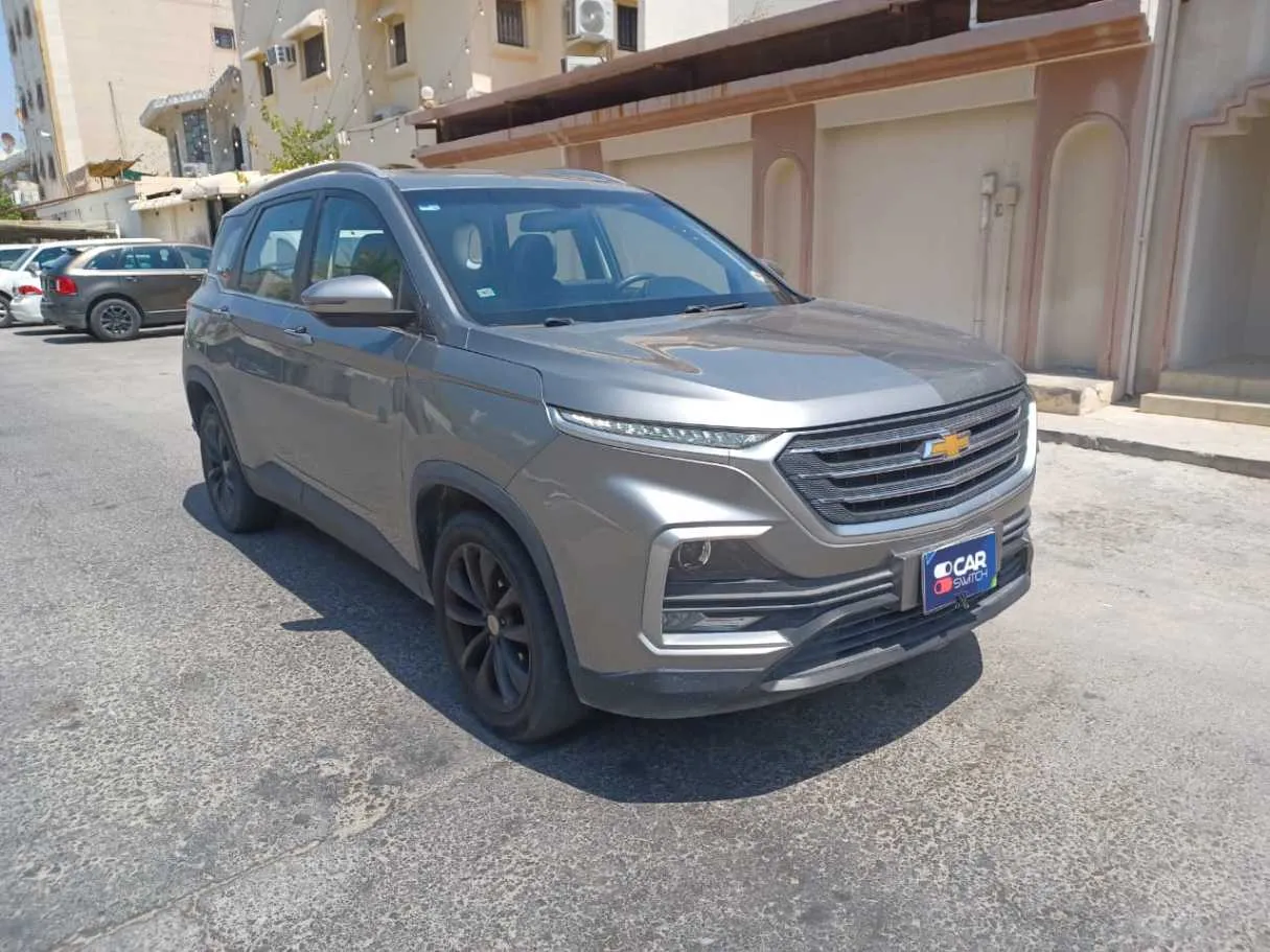 Car image 3