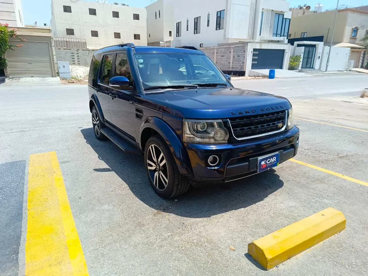 Car image 3