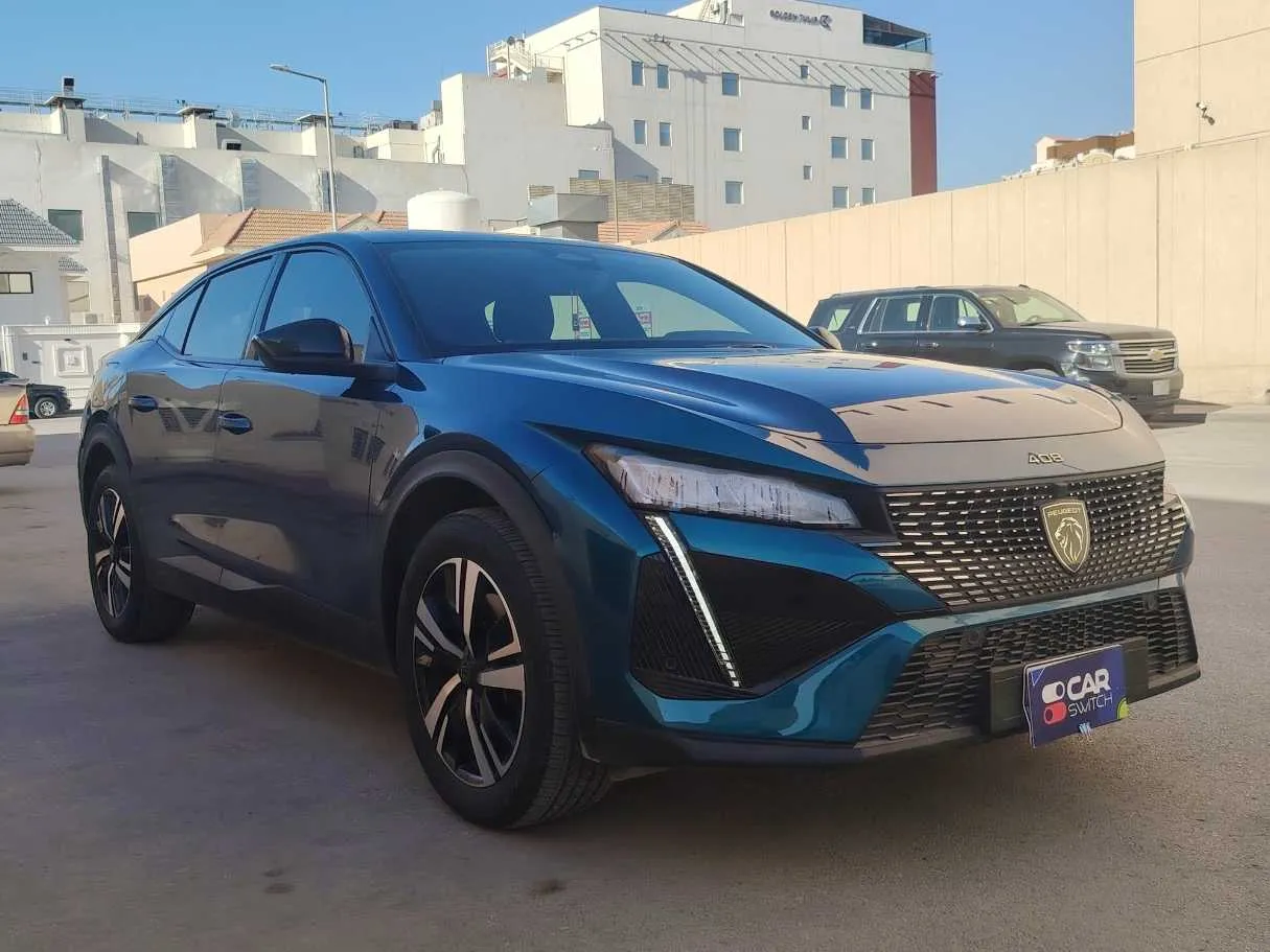 Car image 3