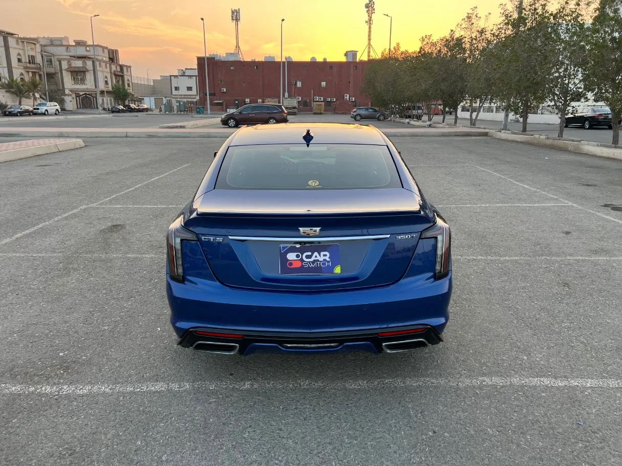 Car image 6