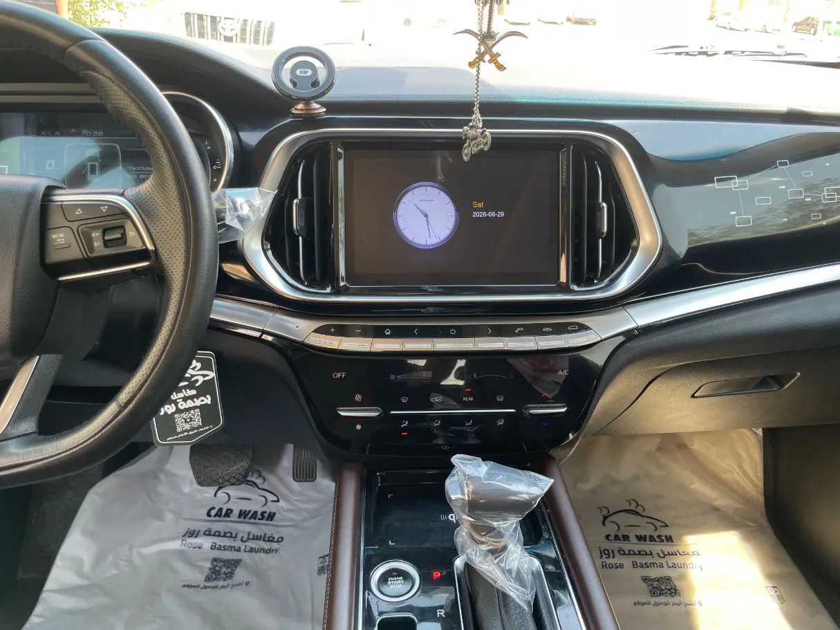 Car image 21