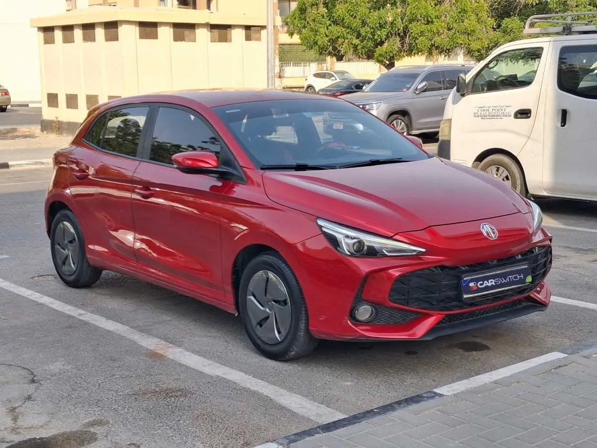 Car image 3