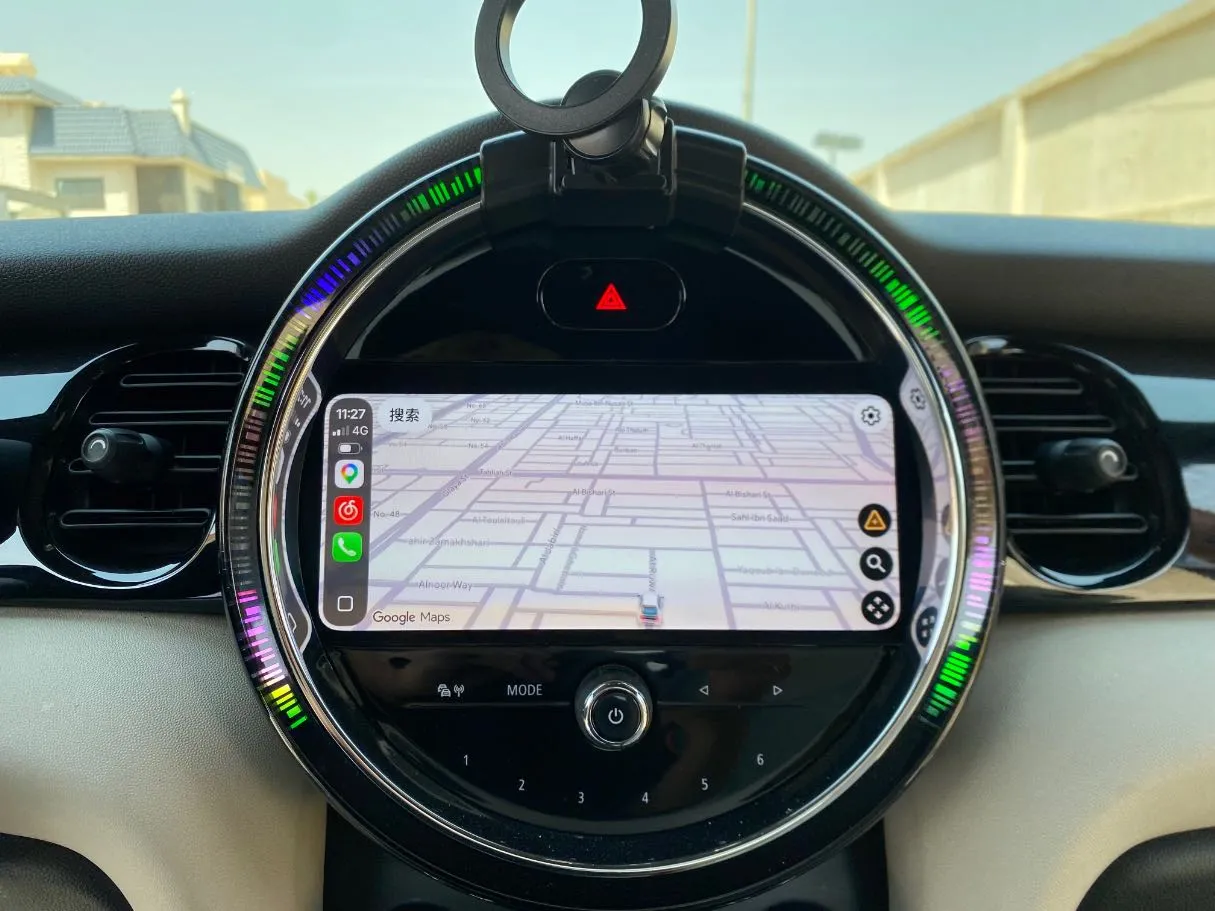 Car image 19