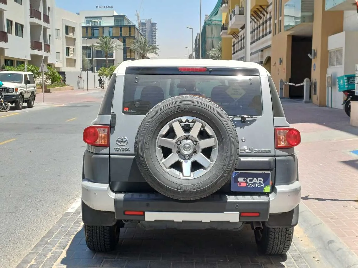 Car image 6