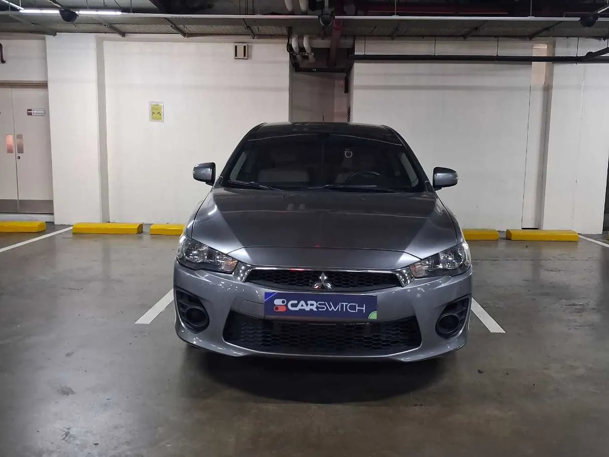 Car image 2