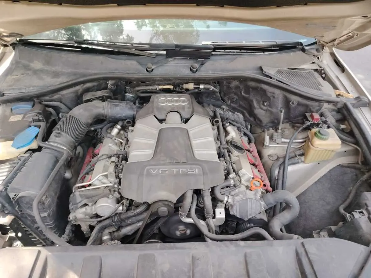 Car image 49