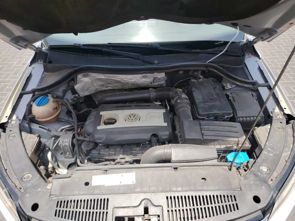 Car image 33
