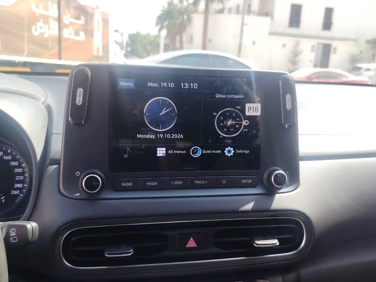 Car image 18