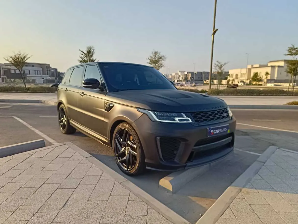 Car image 3