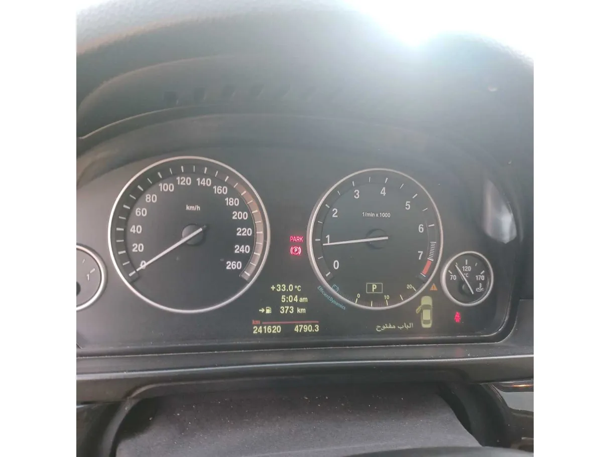 Car image 20