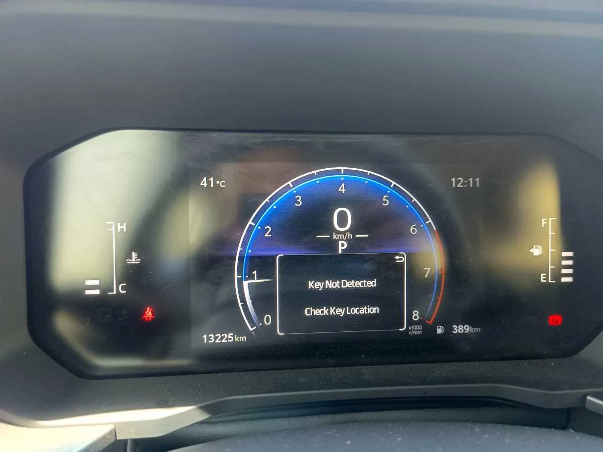 Car image 24