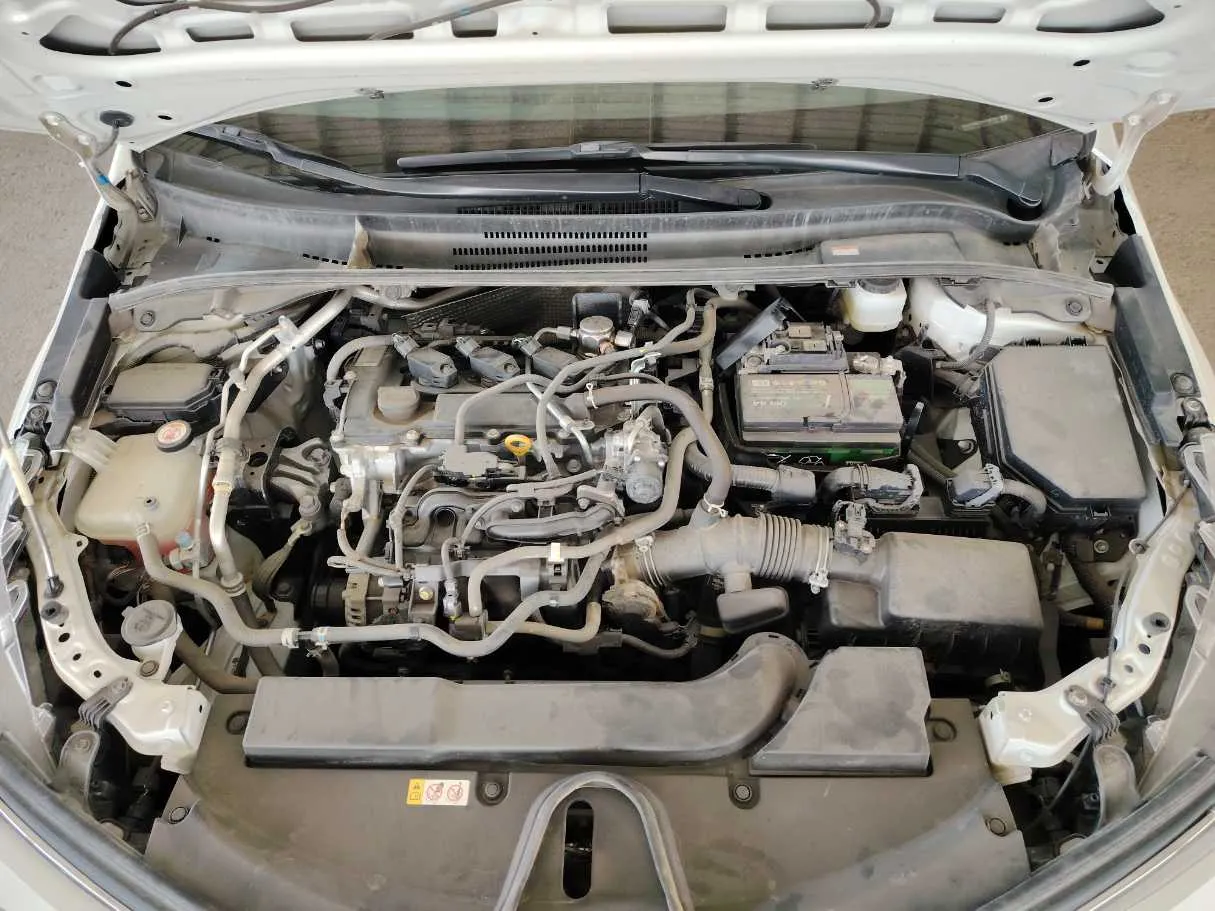 Car image 30