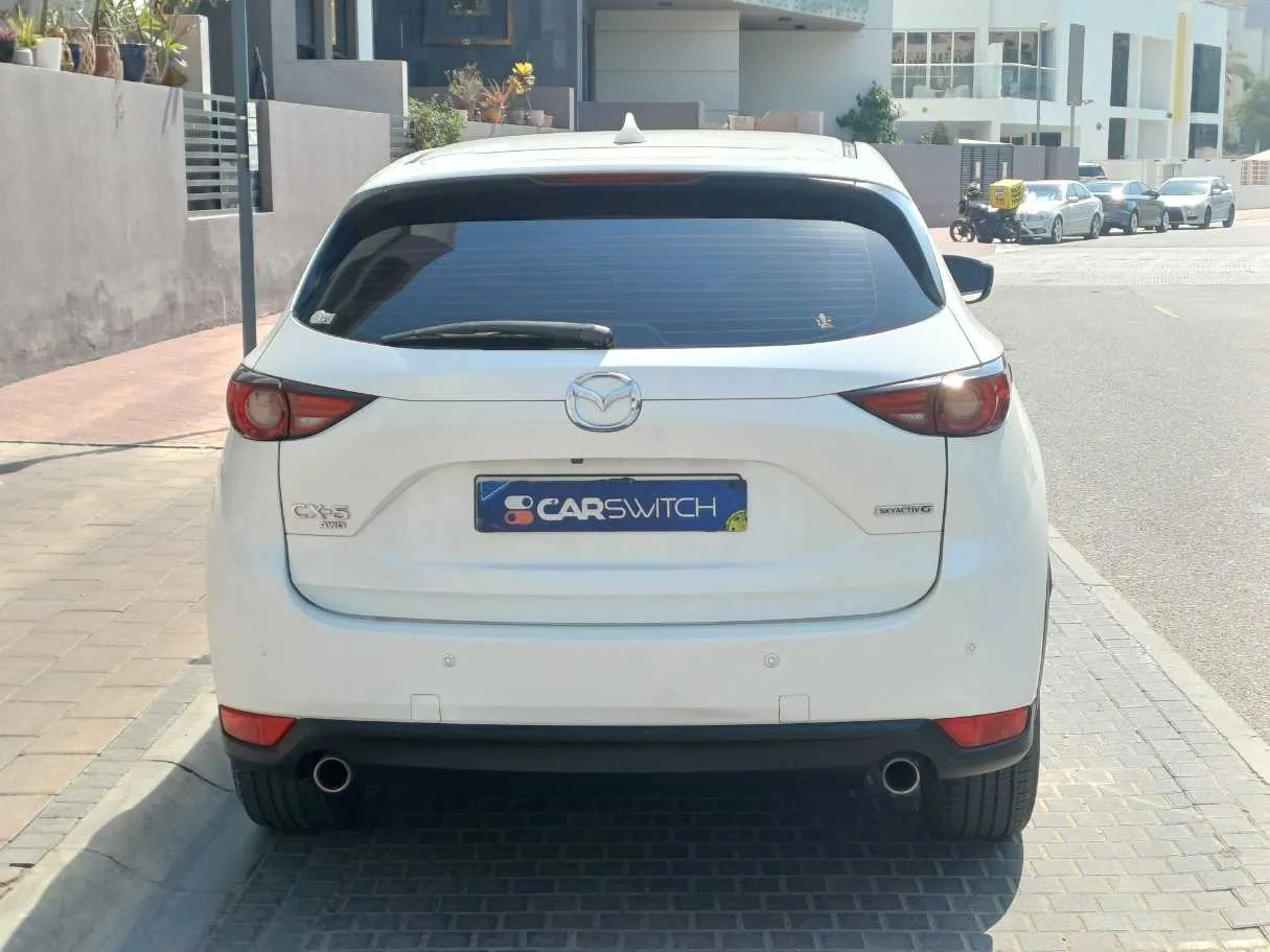 Car image 6