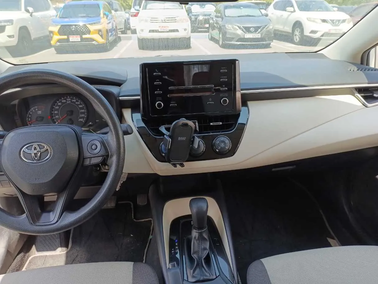Car image 15
