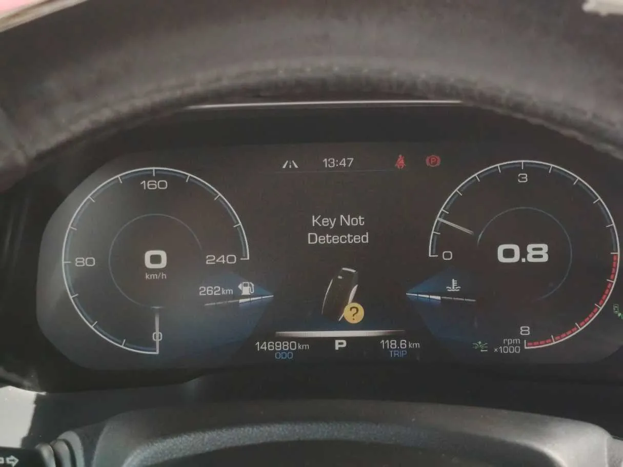 Car image 24