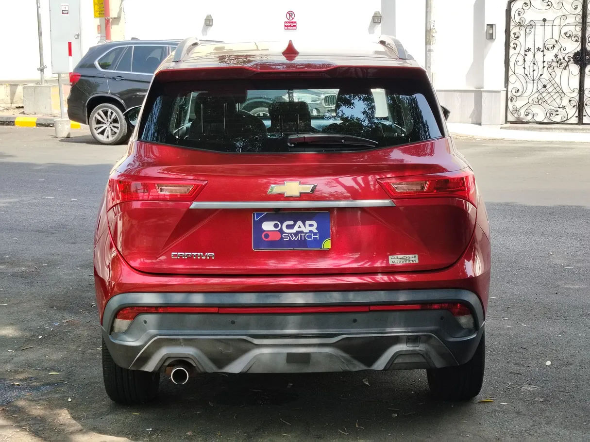 Car image 6