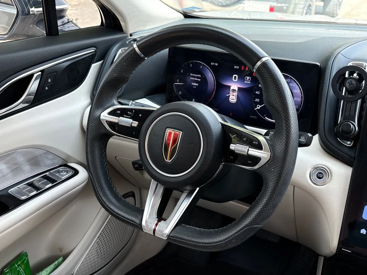 Car image 23