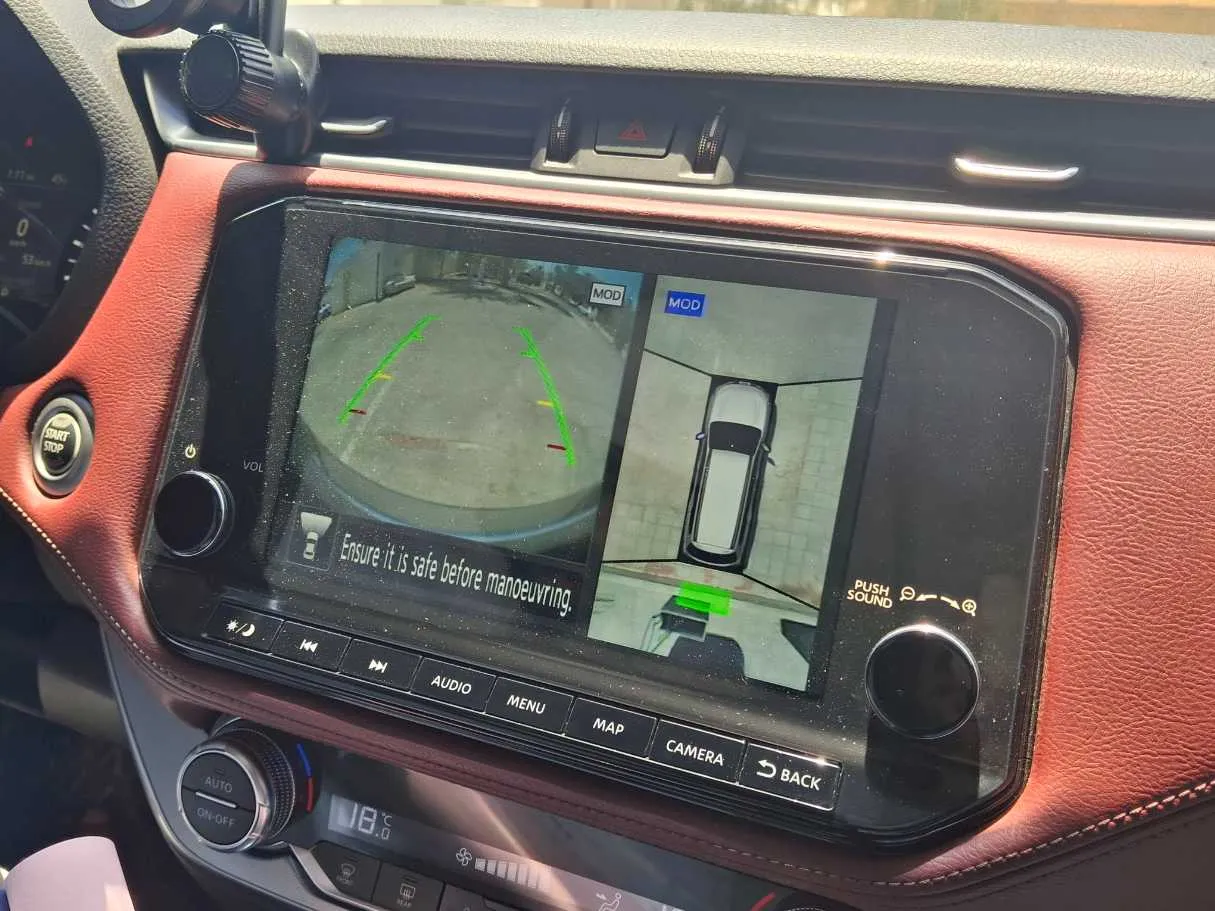 Car image 20