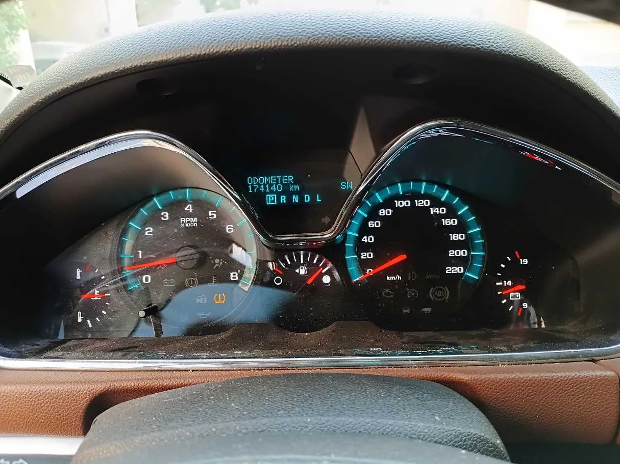 Car image 20