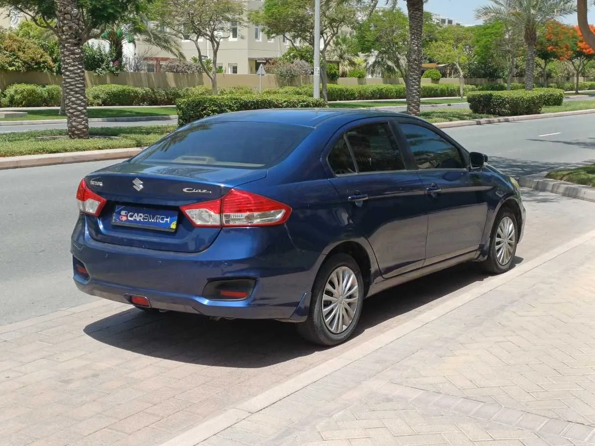 Car image 7