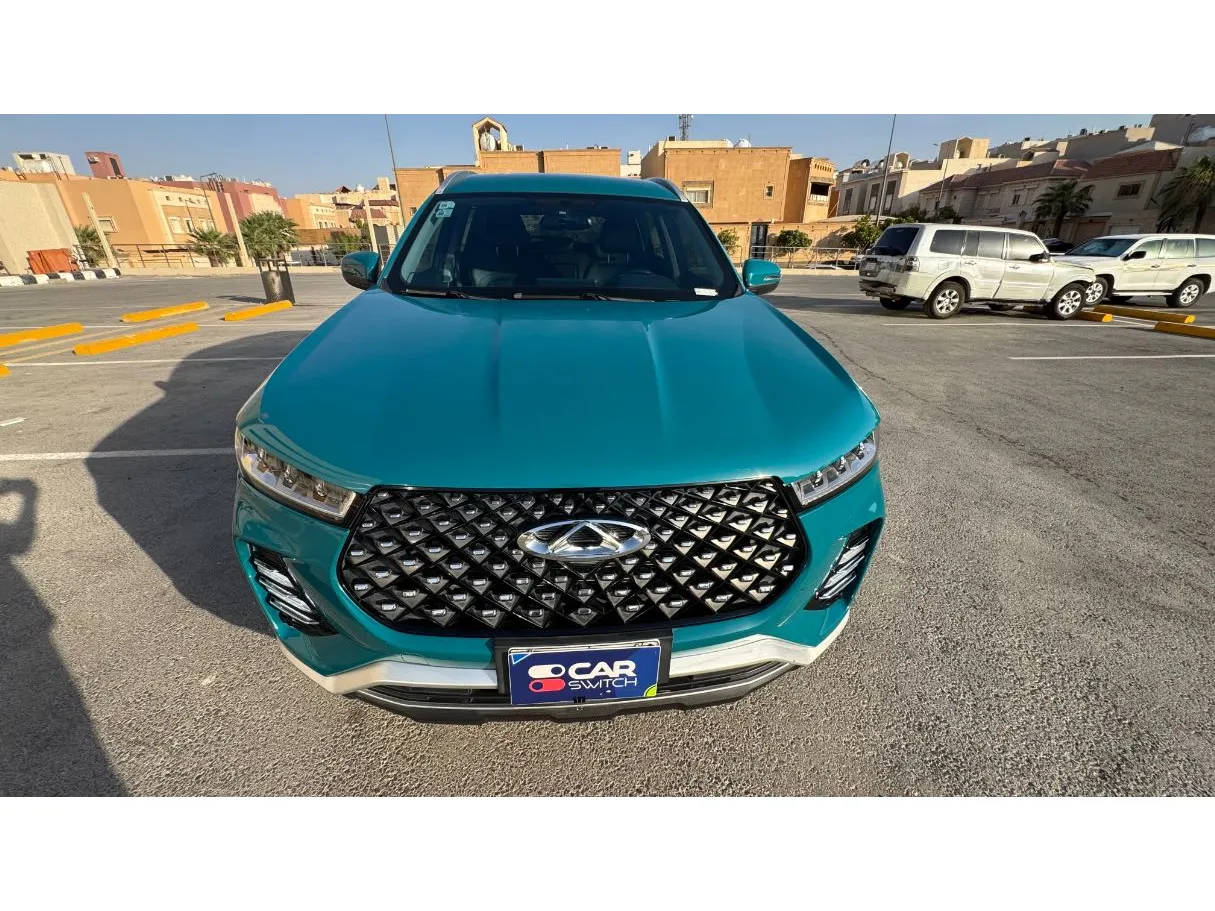Car image 2