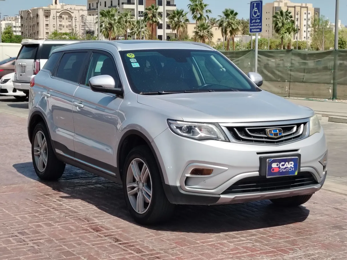 Car image 3