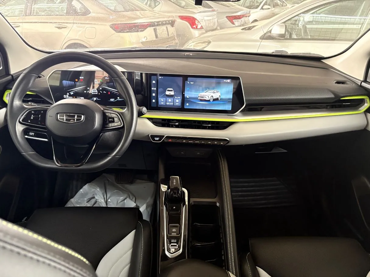 Car image 20