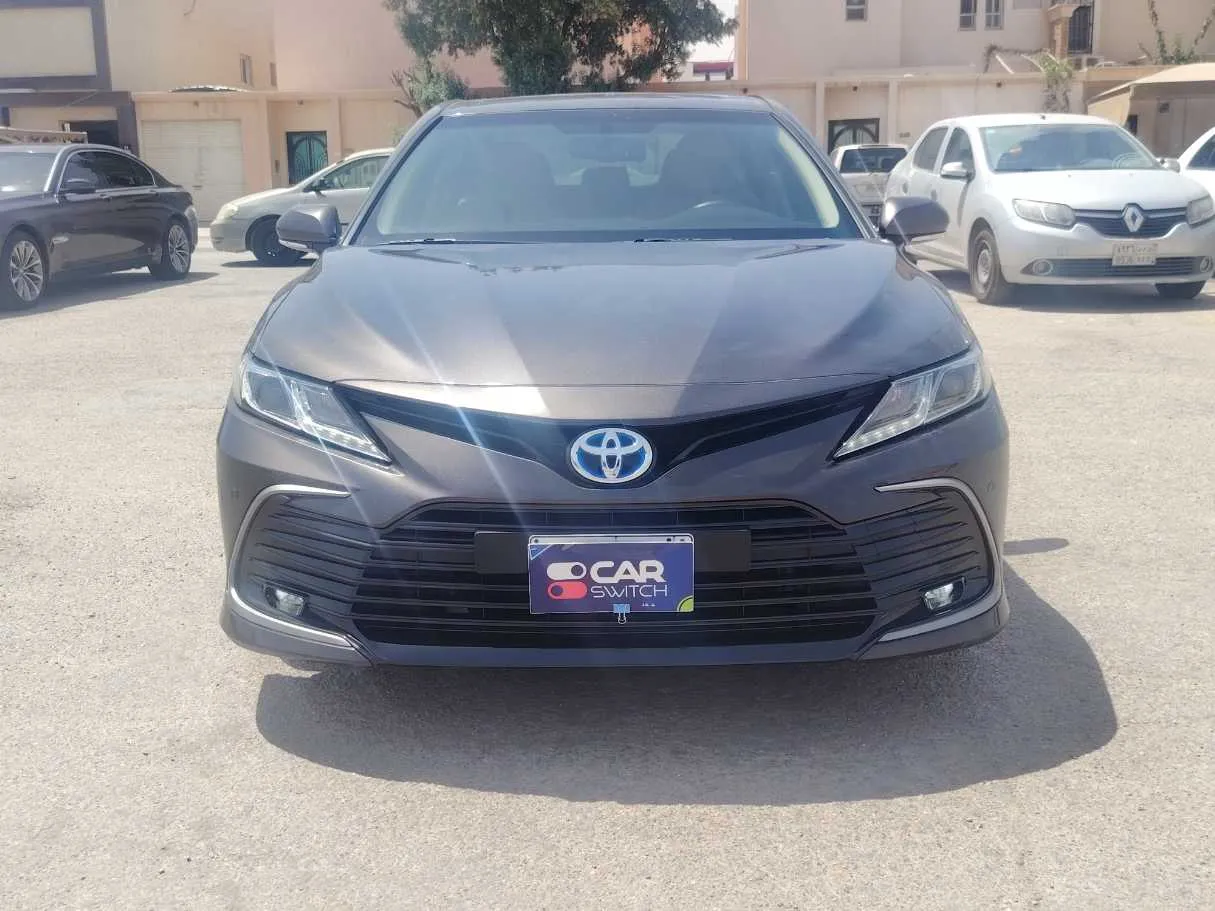 Car image 2