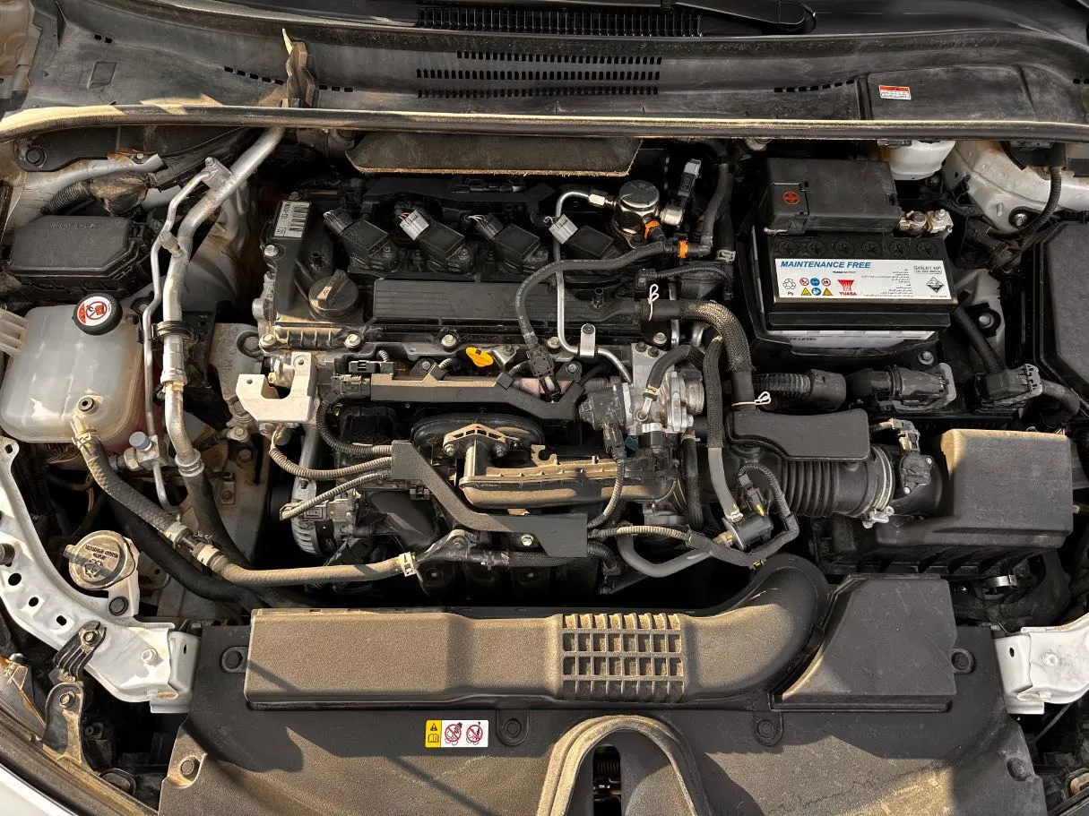 Car image 27