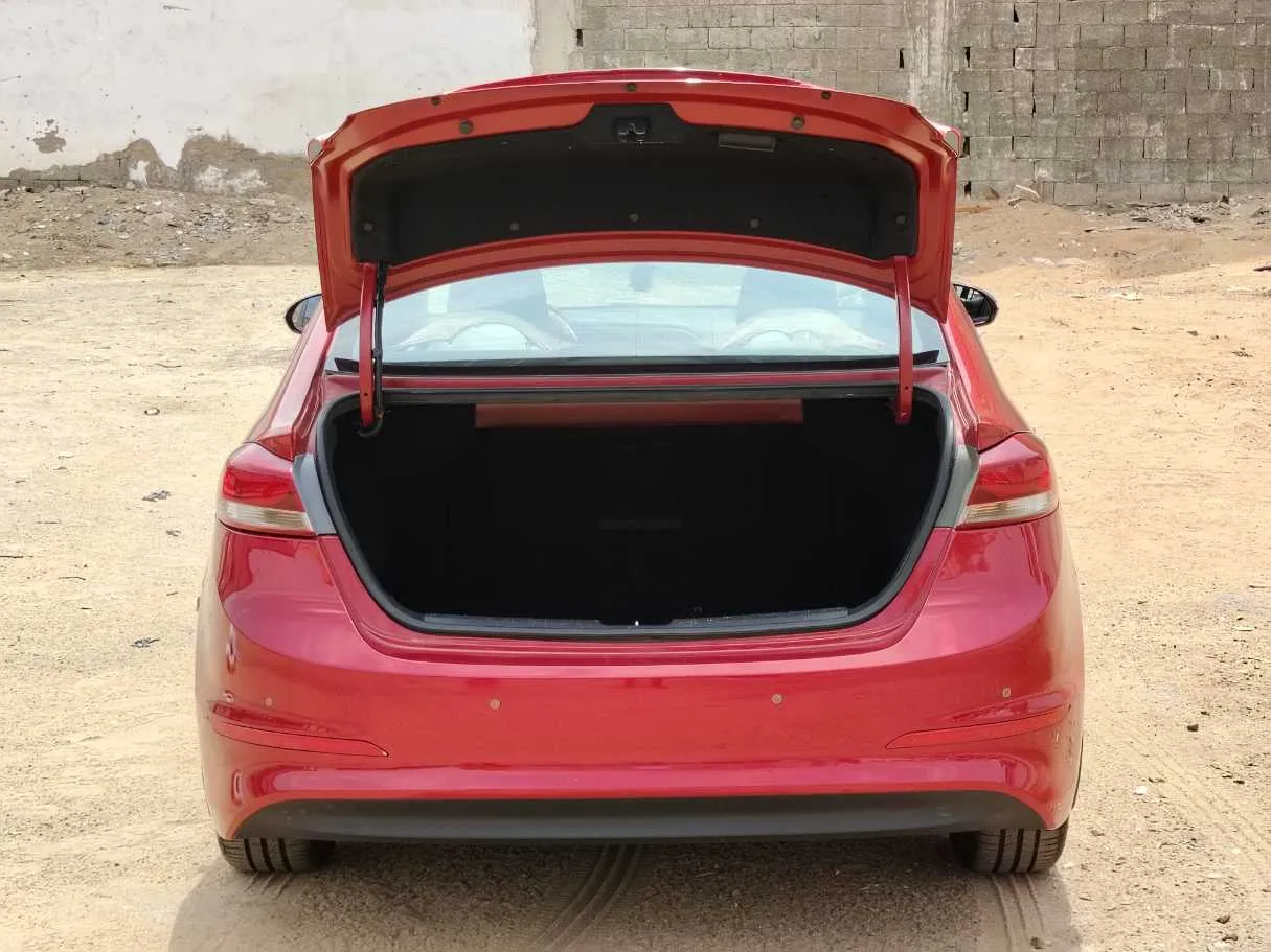 Car image 23