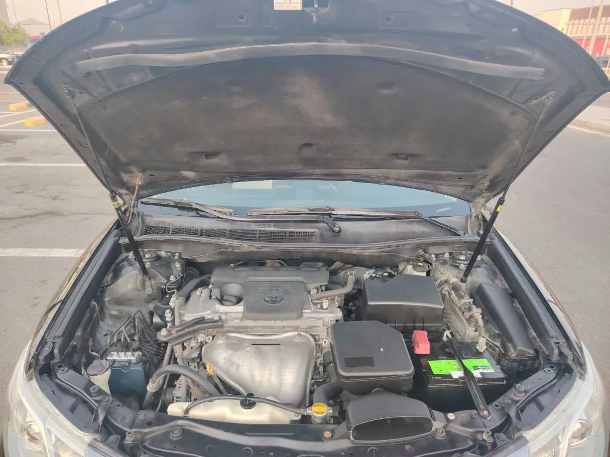 Car image 30