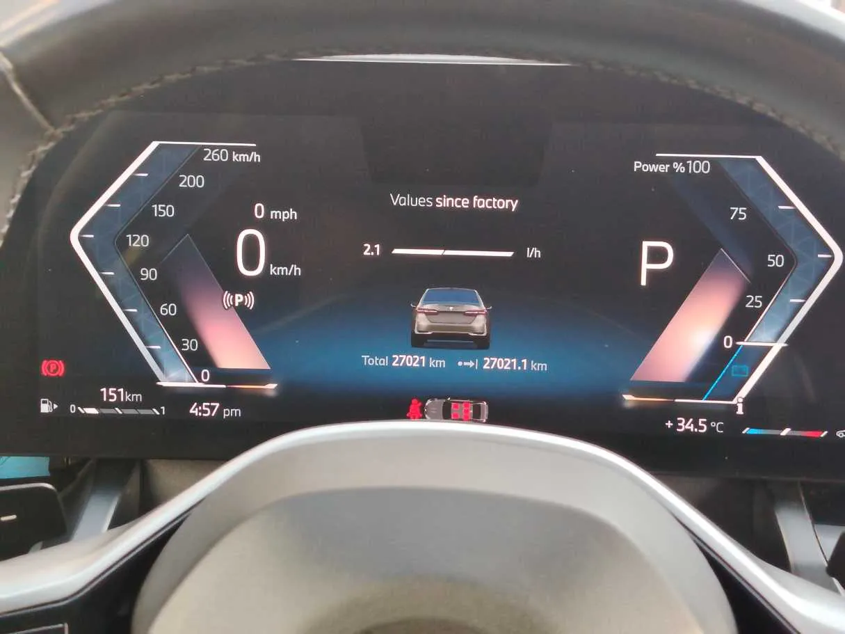 Car image 22