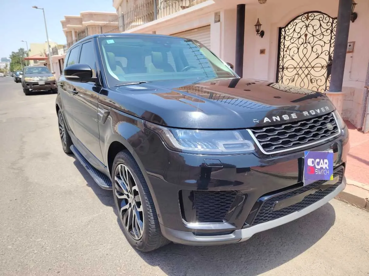 Car image 3