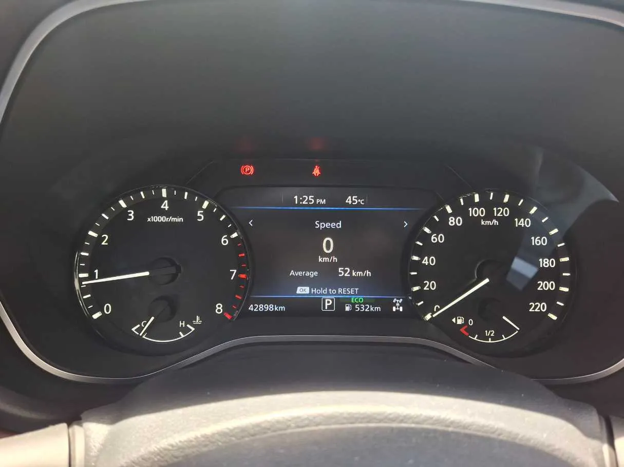 Car image 21