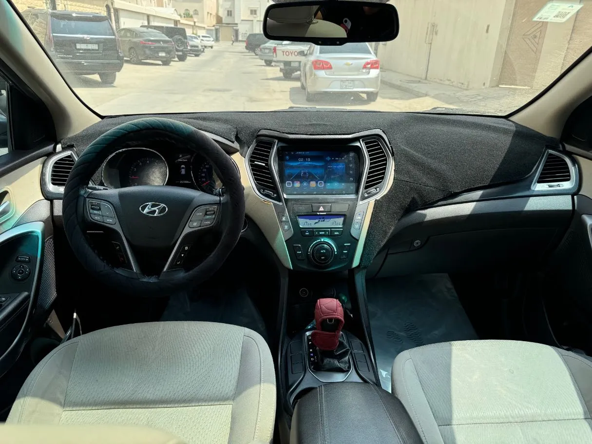Car image 17