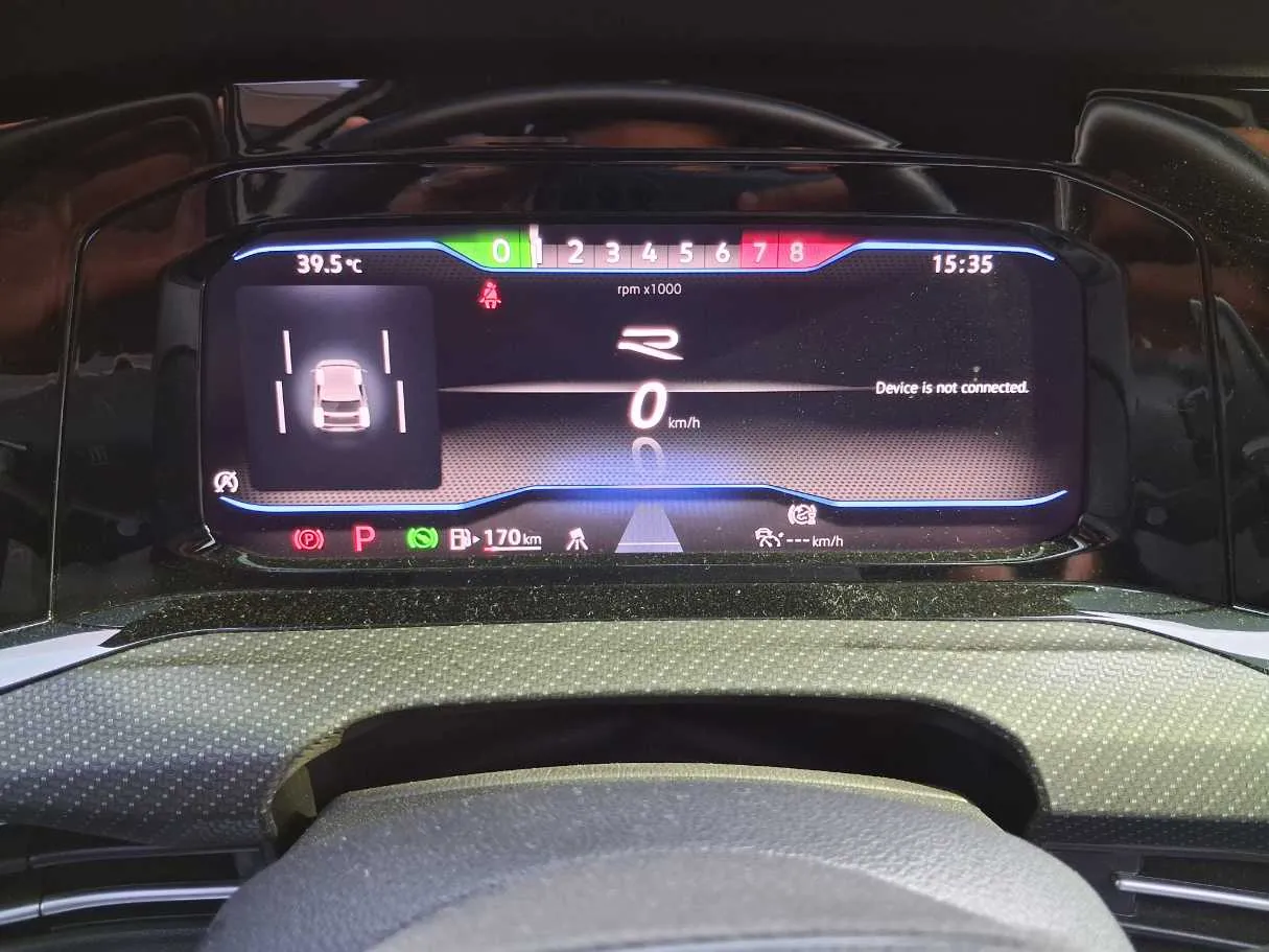 Car image 21