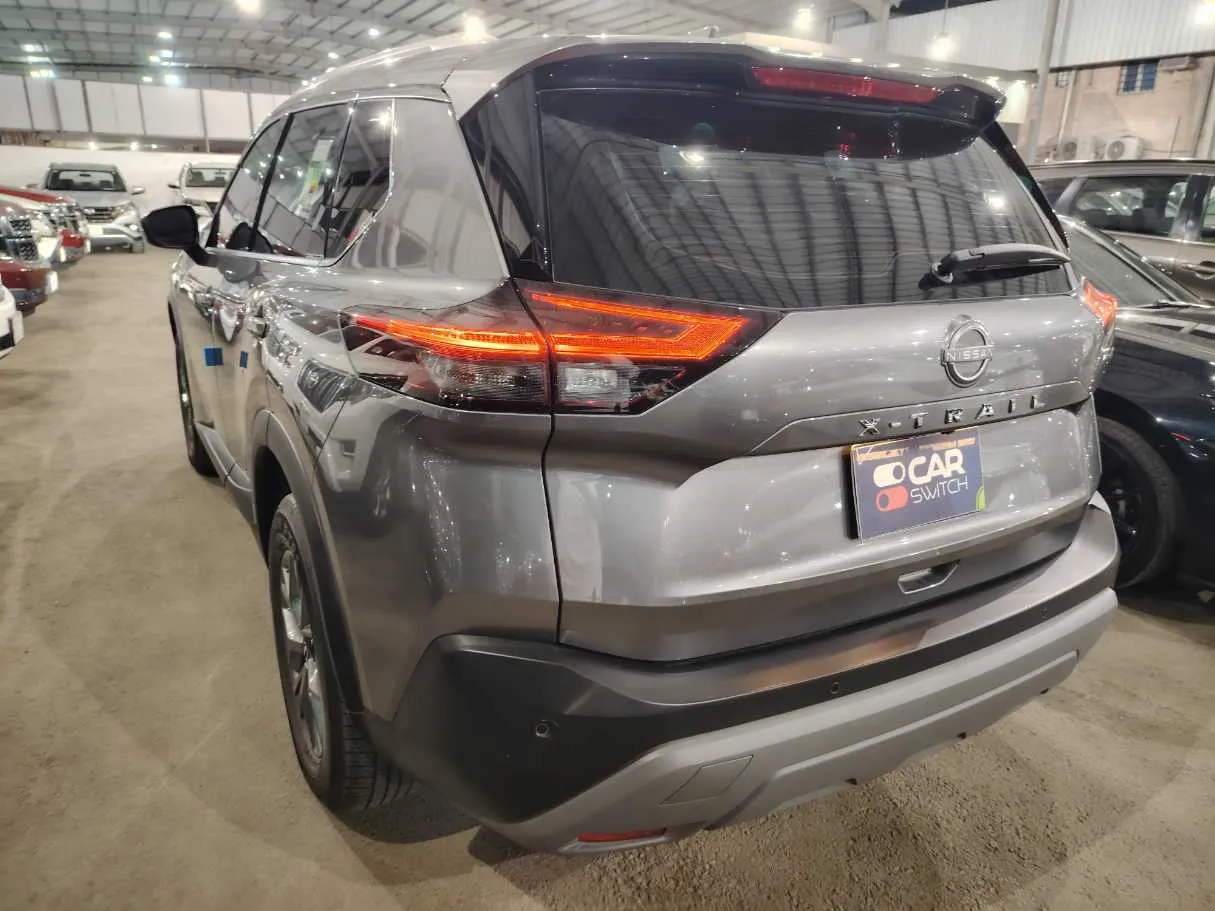 Car image 7