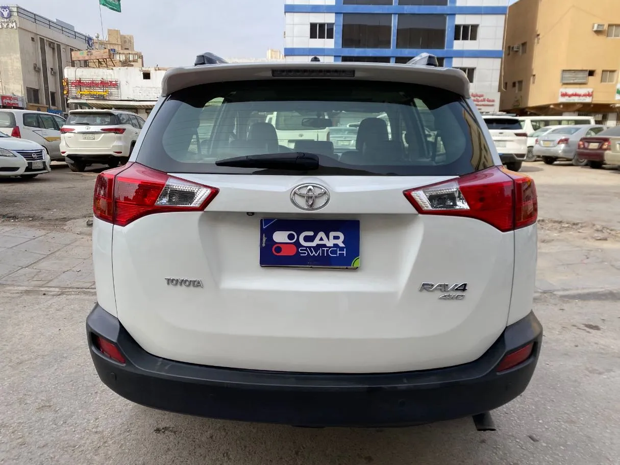 Car image 6