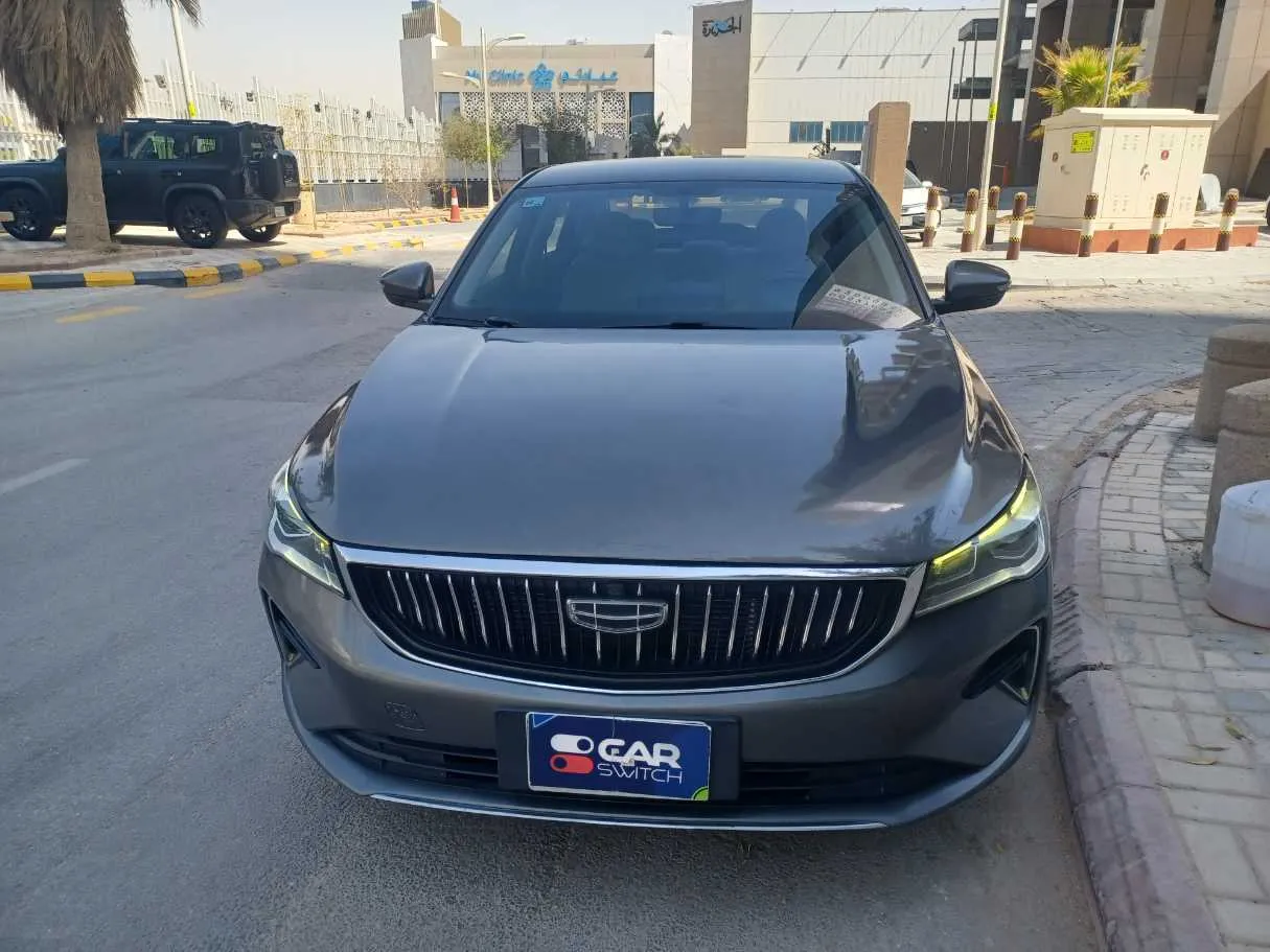 Car image 2