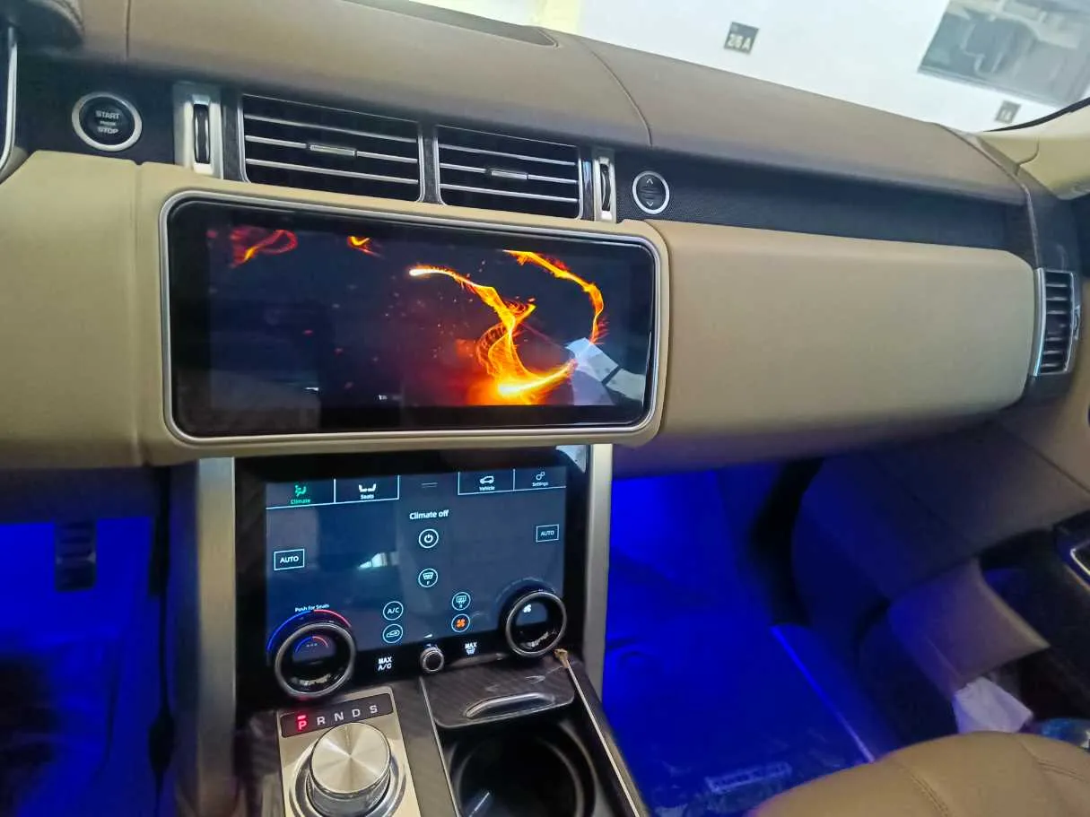 Car image 29